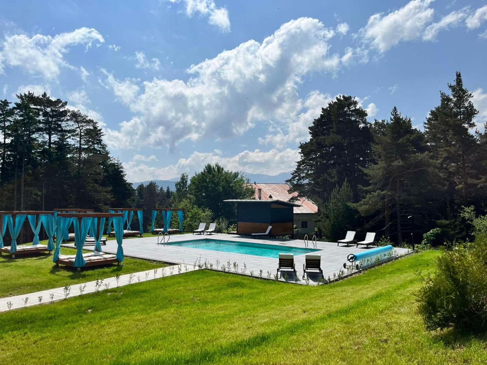 103 View Park Hotel Panichishte Exterior foto